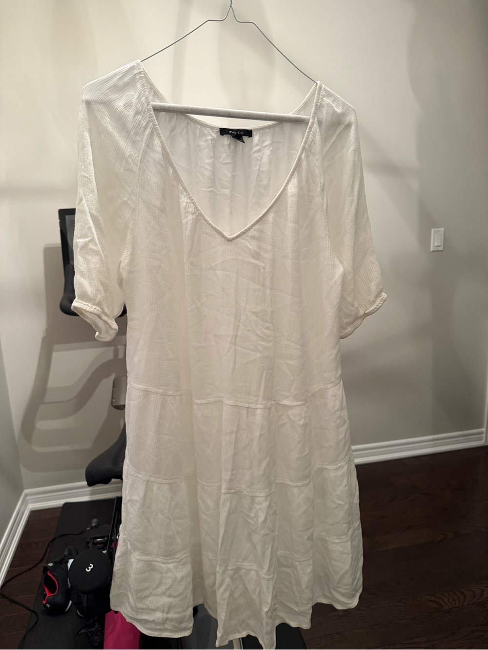 White V-Neck Tiered Women's dress size S